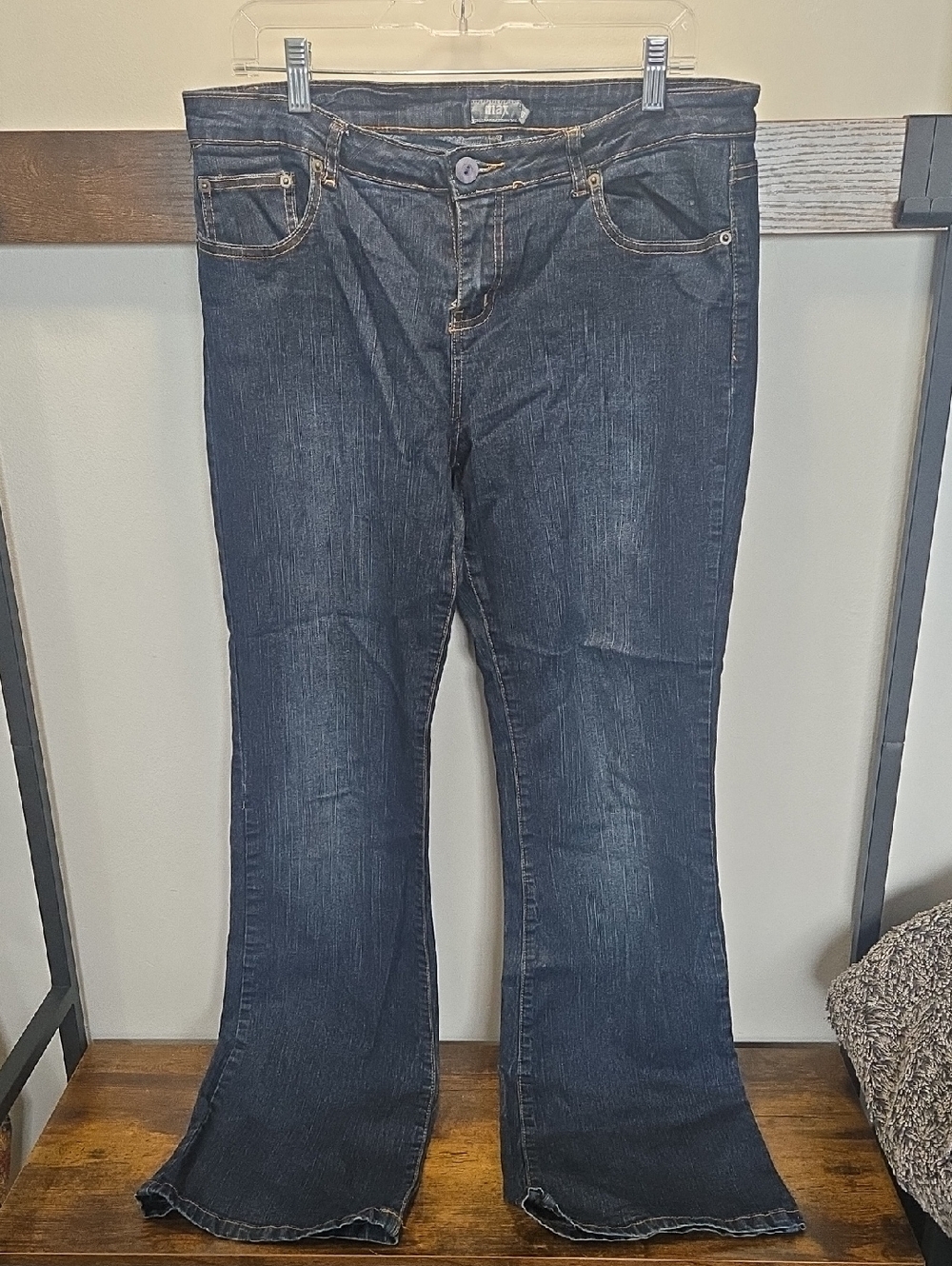 Max Jeans Dark Blue Flare Jeans